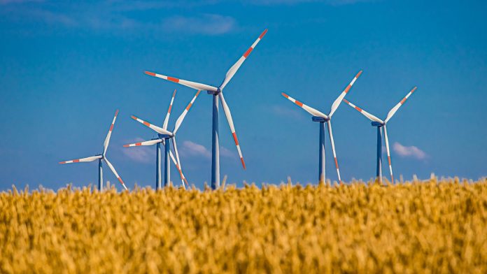 cate turbine eoliene sunt romania